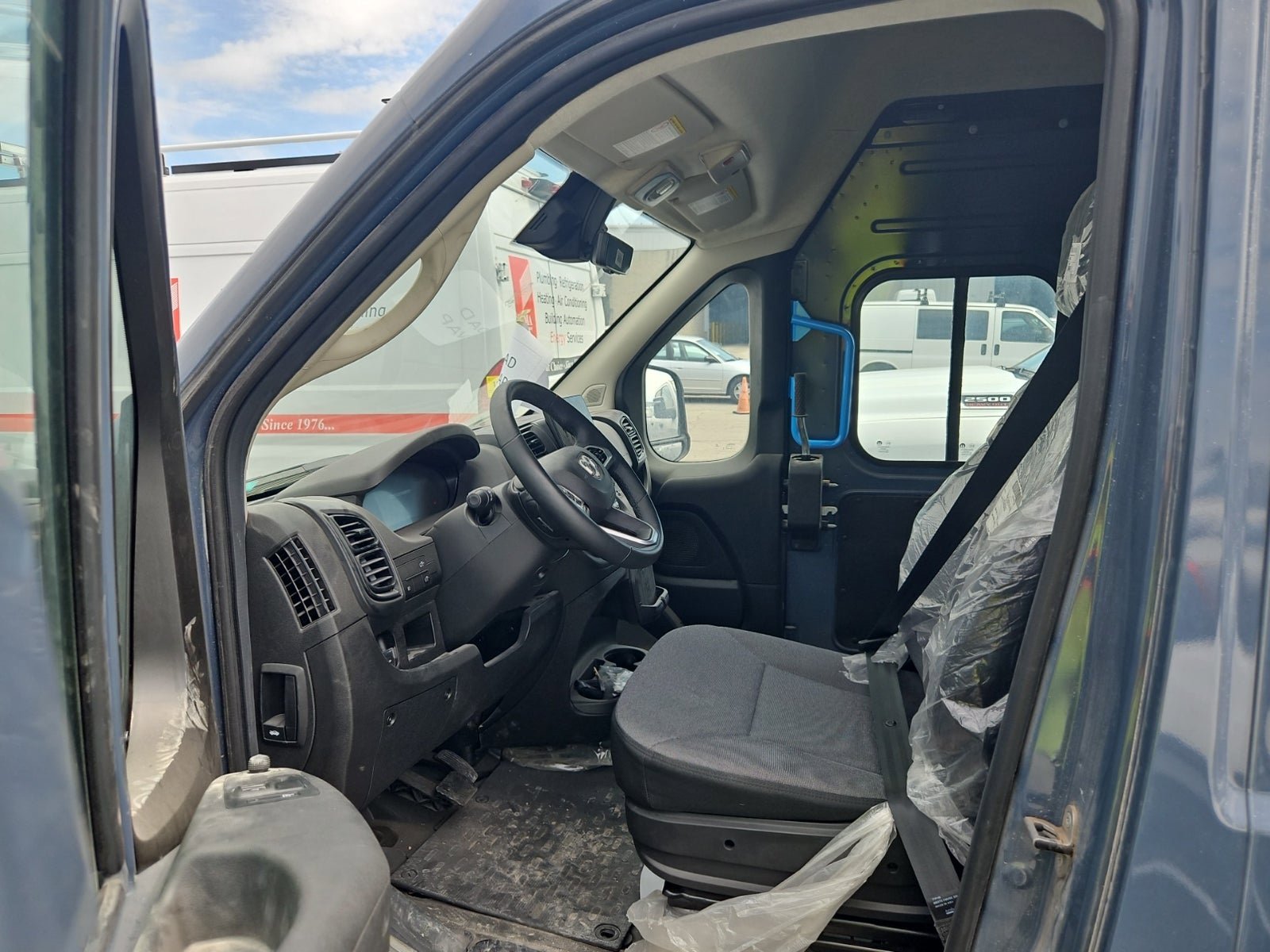 Used 2024 RAM ProMaster 3500 image 2