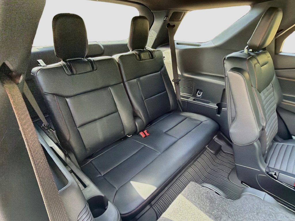 New 2027 Ford Explorer ST-Line w/ Premium Package AWD/4WD image 30
