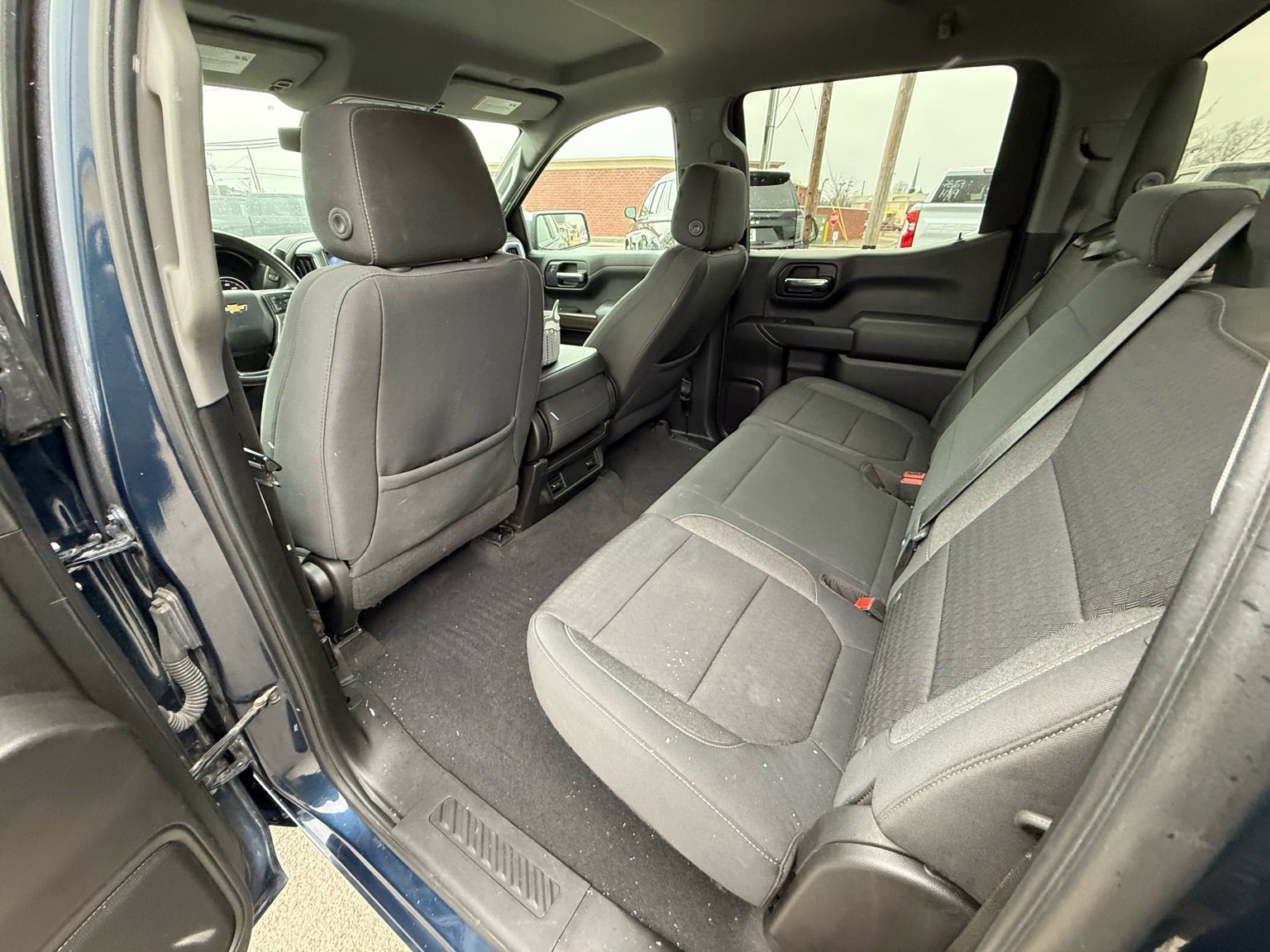 Used 2020 Chevrolet Silverado 1500 LT image 23