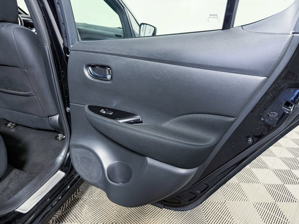 Certified 2023 Nissan Leaf SV Plus FWD image 47