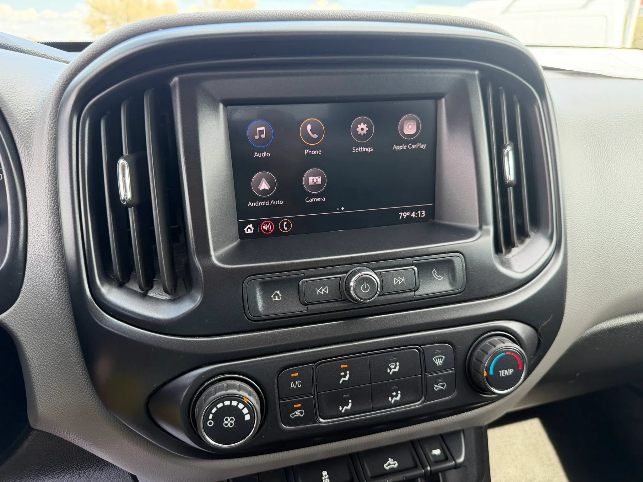 Used 2020 Chevrolet Colorado W/T w/ WT Convenience Package RWD image 17