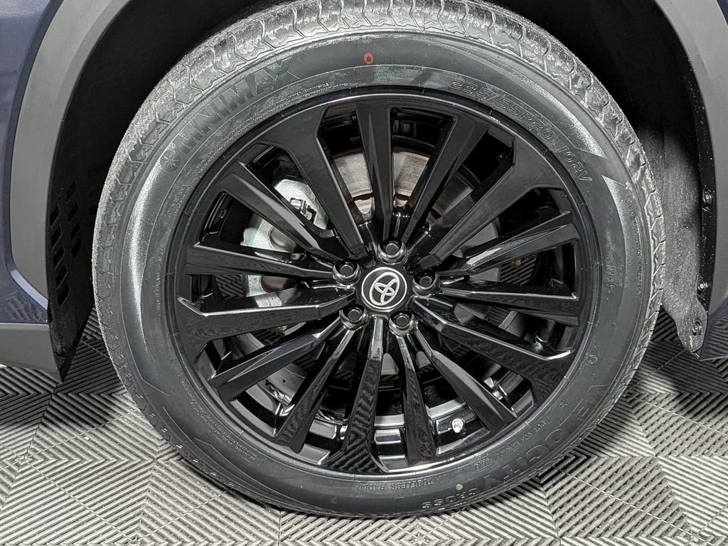 Used 2024 Toyota Highlander XSE image 50