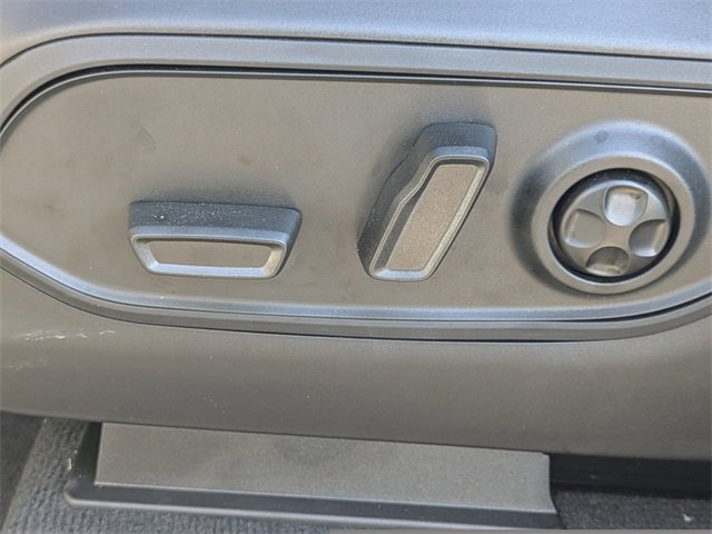 New 2025 Jeep Grand Cherokee Limited w/ Luxury Tech Group II image 20