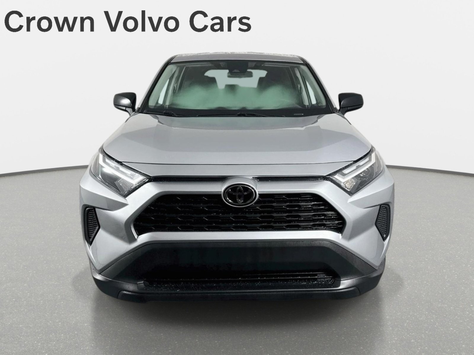 Used 2024 Toyota RAV4 LE FWD image 2