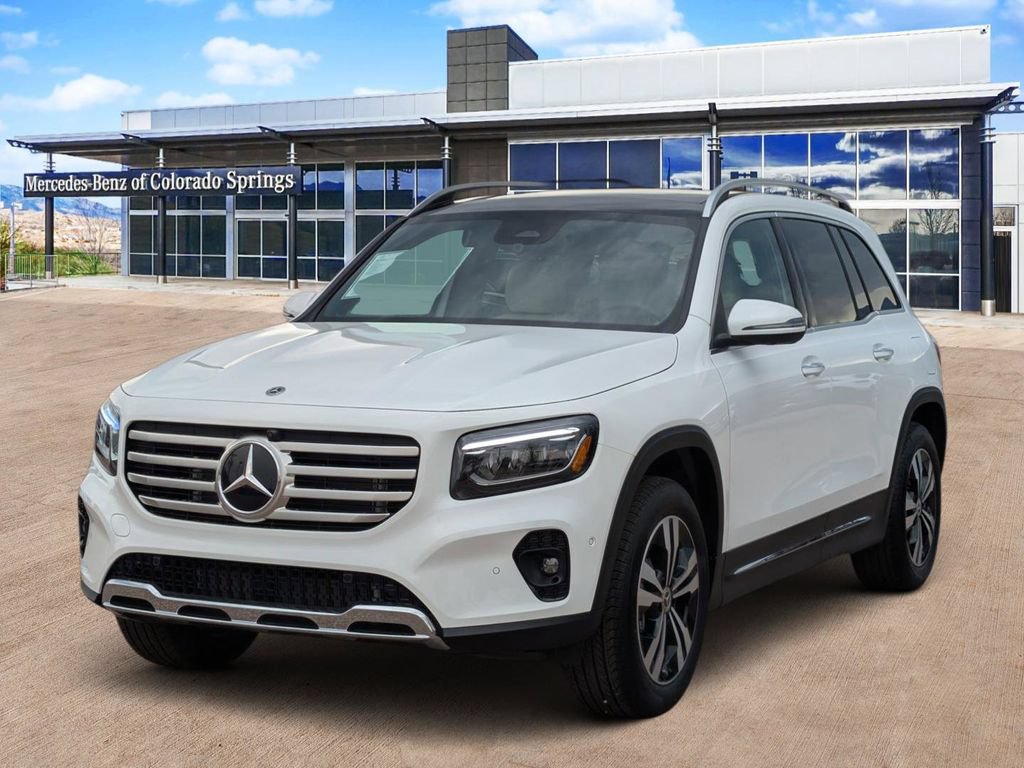 New 2026 Mercedes-Benz GLB 250 4MATIC image 3