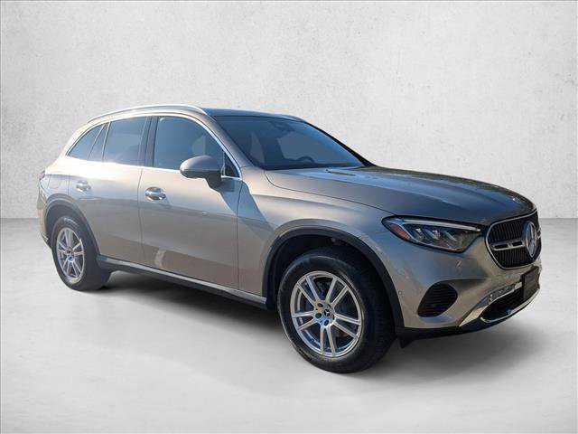 Certified 2023 Mercedes-Benz GLC 300 image 3