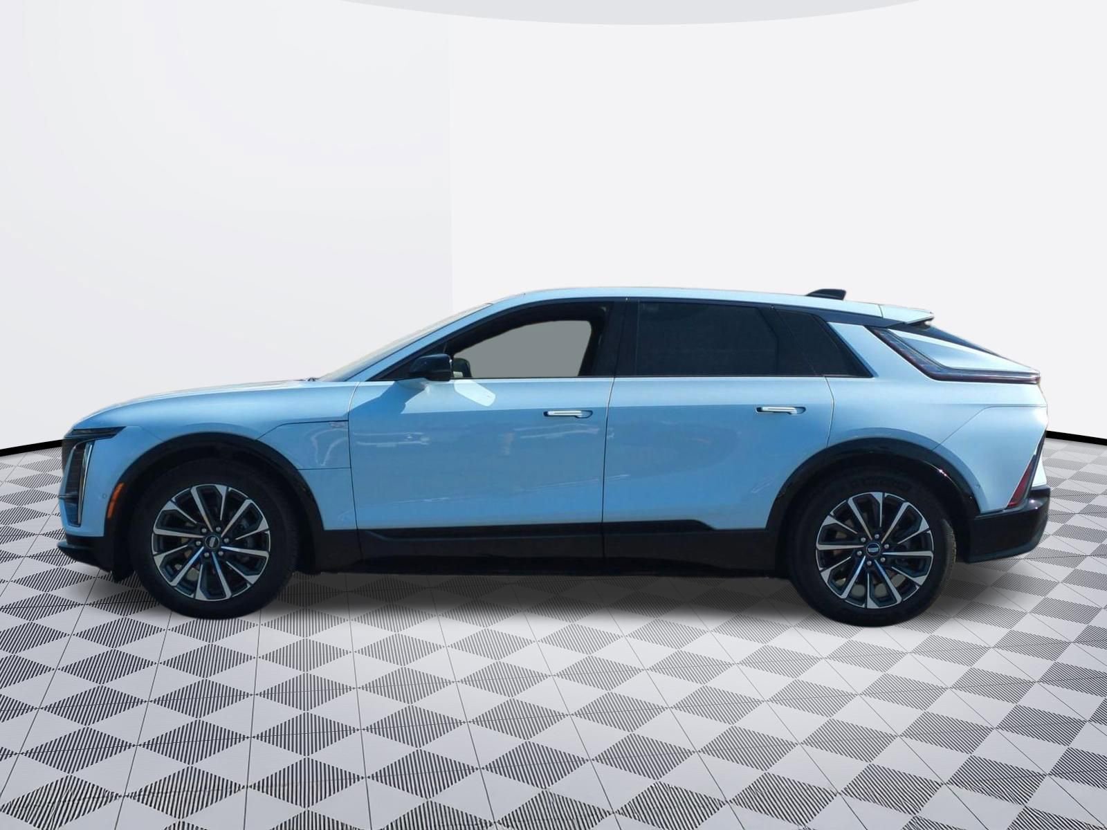 Certified 2024 Cadillac Lyriq Sport image 5