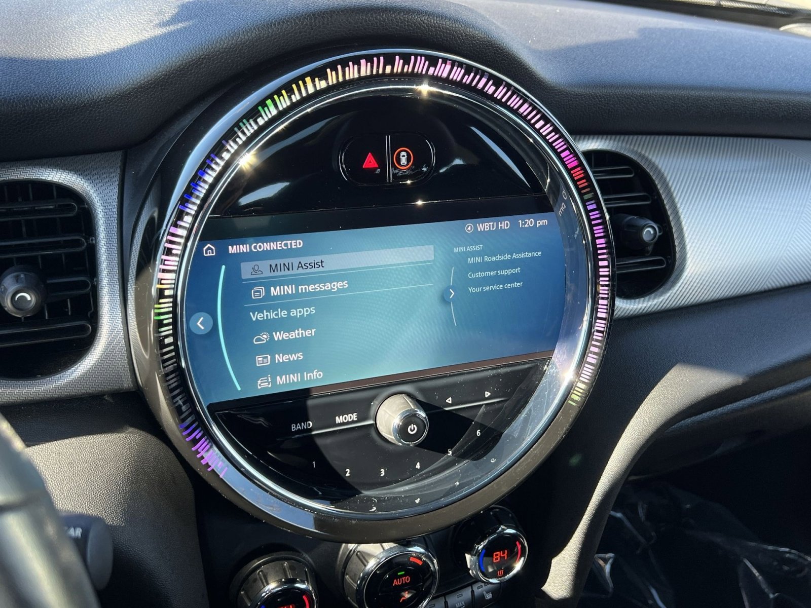 Used 2022 MINI Cooper S w/ Premium Package image 21