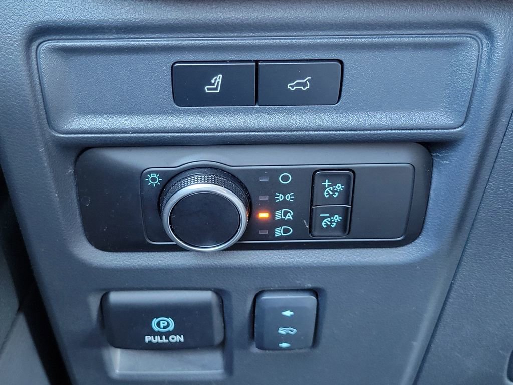 Used 2024 Ford Expedition XLT image 28