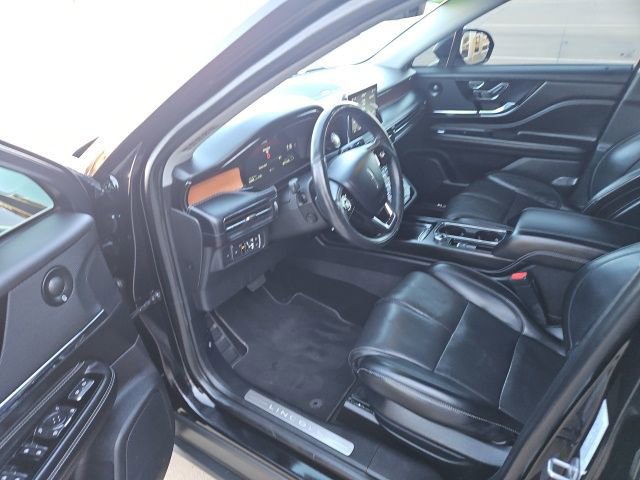 Used 2020 Lincoln Corsair Reserve w/ Equipment Group 202A image 15