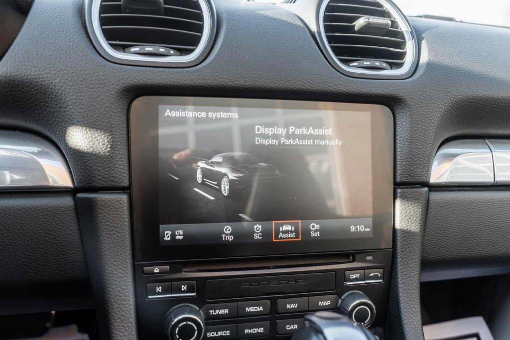 Used 2018 Porsche 718 Boxster GTS image 11