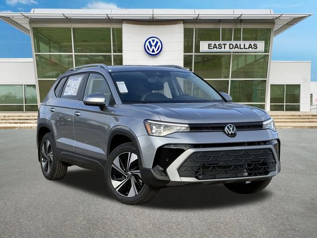 New 2026 Volkswagen Taos SE image 1