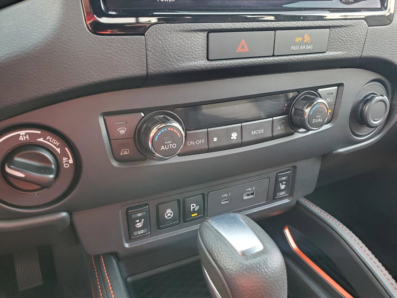 Used 2022 Nissan Frontier PRO-4X image 17