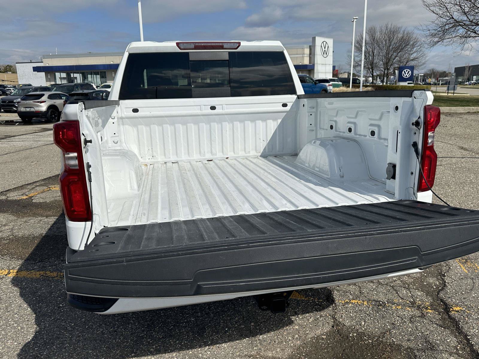 Certified 2023 Chevrolet Silverado 1500 RST w/ Convenience Package II AWD/4WD image 11