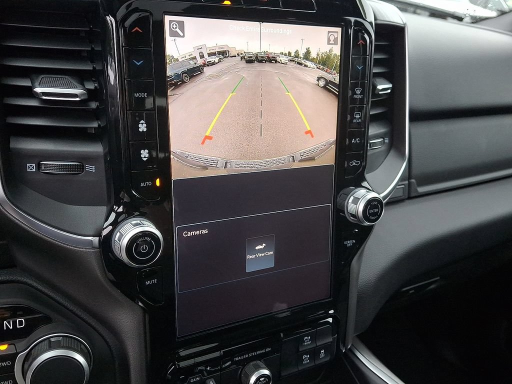New 2027 RAM 1500 4x4 Crew Cab image 14