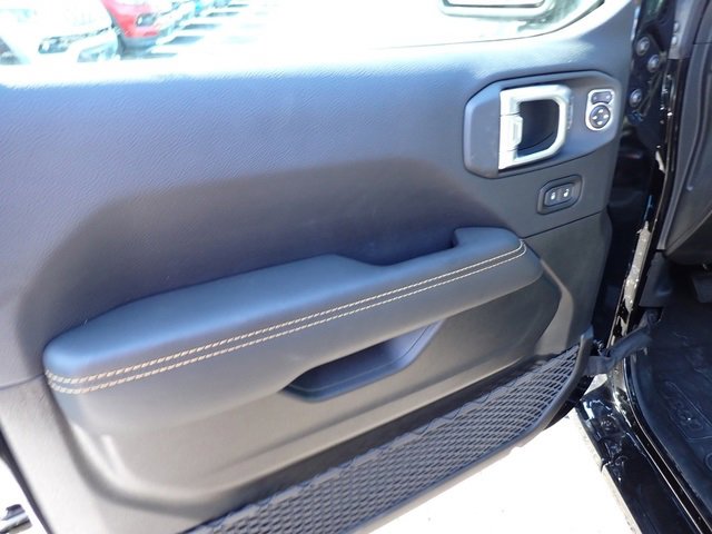 New 2025 Jeep Wrangler Sahara w/ Safety Group image 15