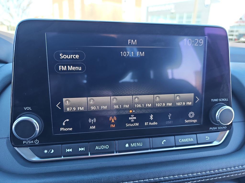 Used 2022 Nissan Rogue SV image 21