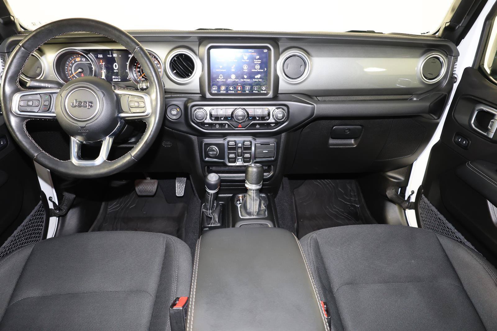 Used 2023 Jeep Wrangler Unlimited Sahara w/ LED Lighting Group AWD/4WD image 10
