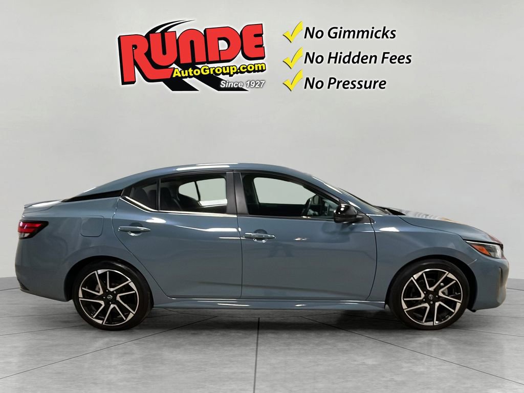 Used 2024 Nissan Sentra SR FWD image 5