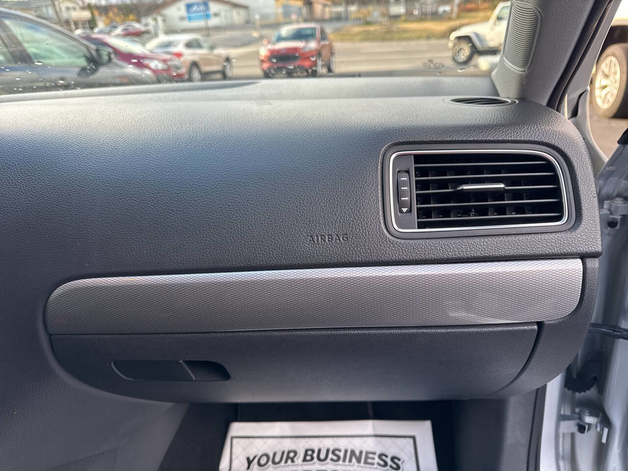 Used 2015 Volkswagen Jetta Sport image 26