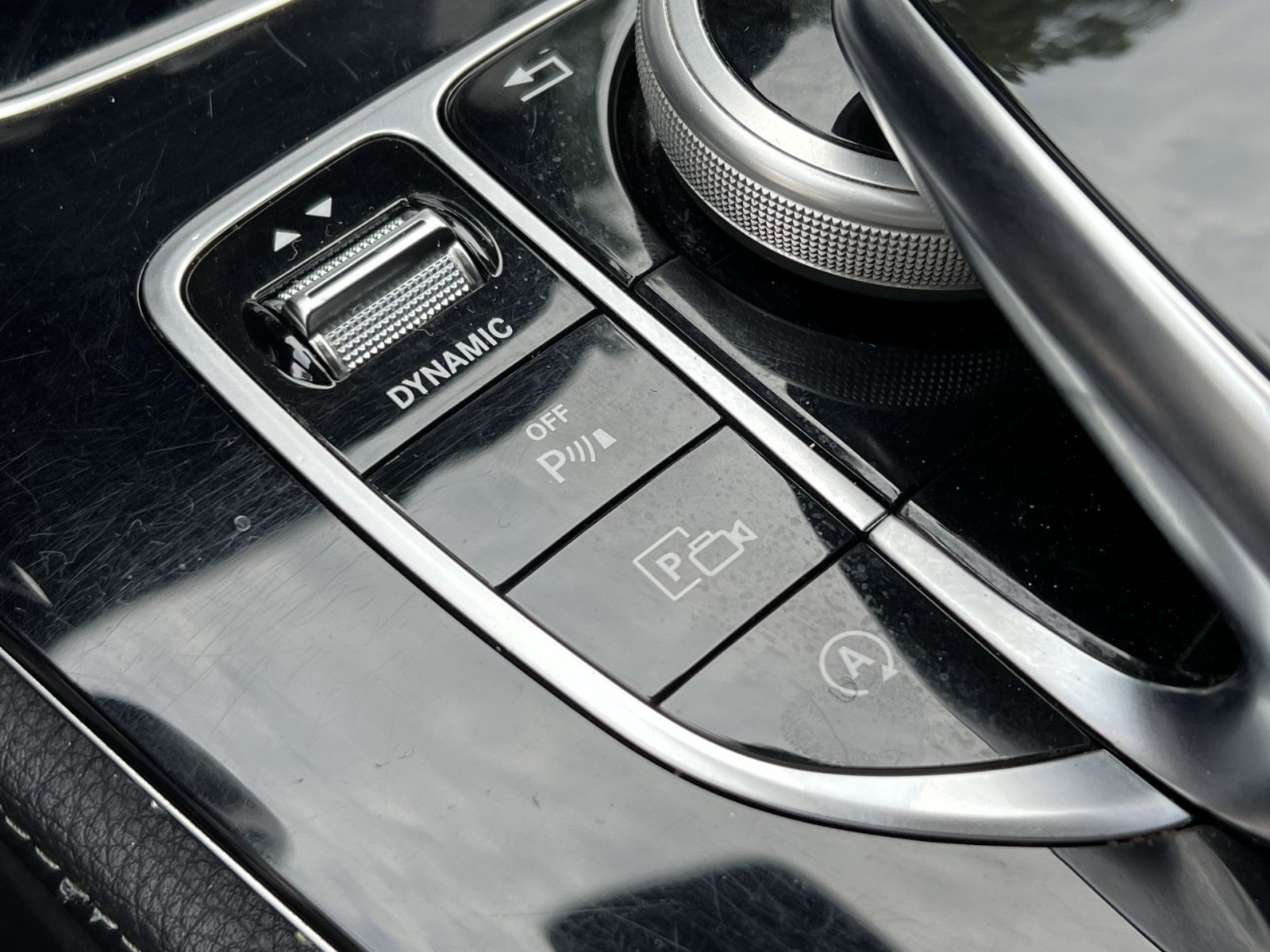 Used 2017 Mercedes-Benz E 300 4MATIC image 39