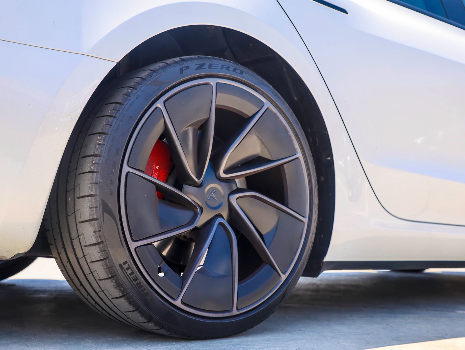 Used 2025 Tesla Model 3 Performance image 11