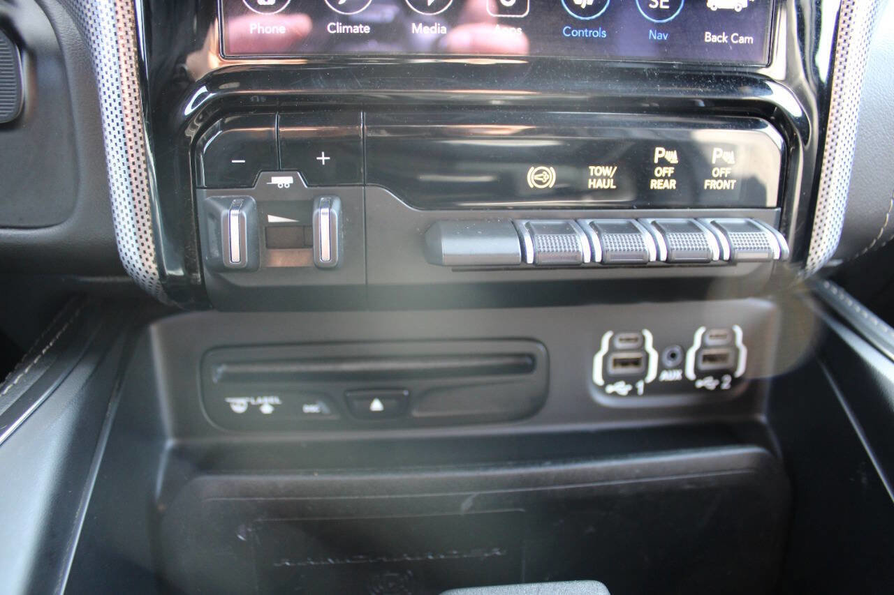 Used 2019 RAM 3500 Limited image 39