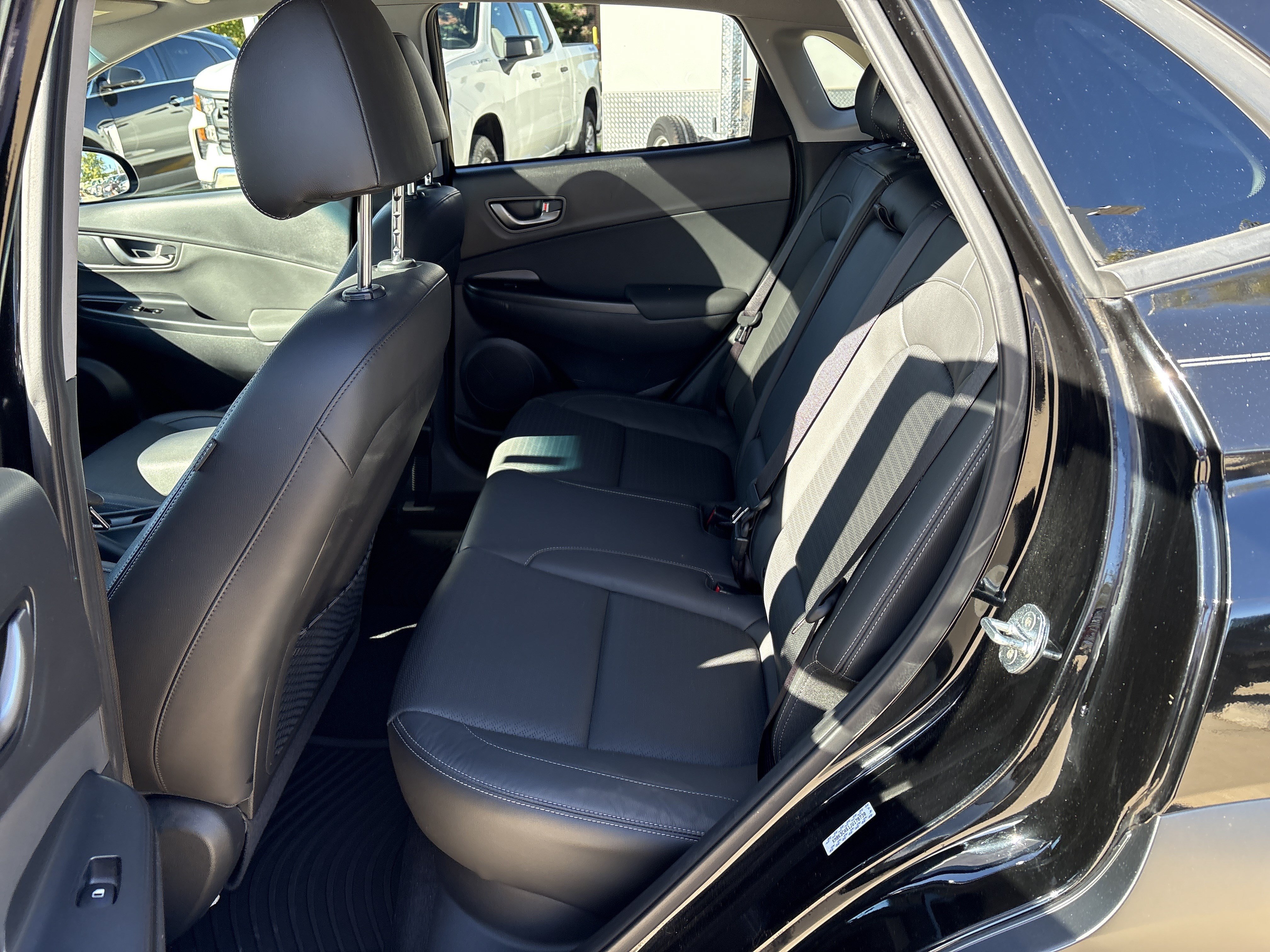 Used 2018 Hyundai Kona Limited AWD/4WD image 13