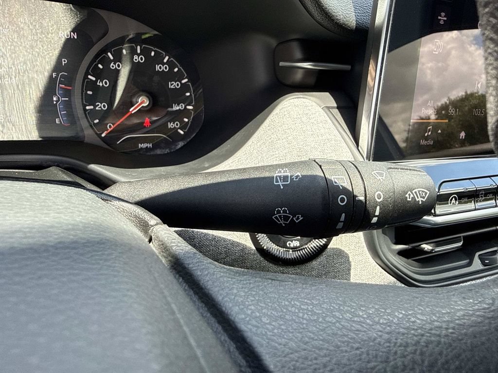 Used 2023 Jeep Compass Sport AWD/4WD image 32