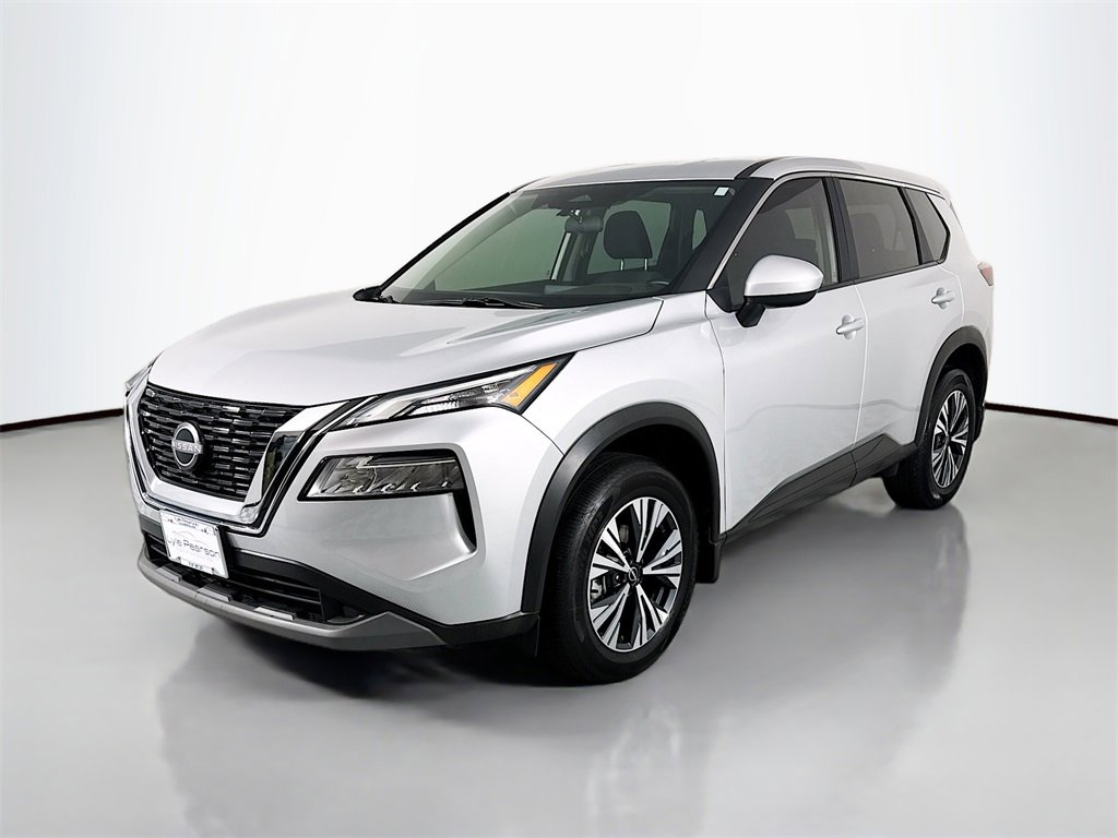 Used 2023 Nissan Rogue SV image 1