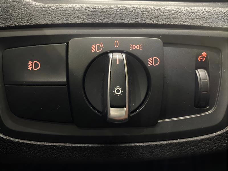 Used 2019 BMW X1 sDrive28i image 22