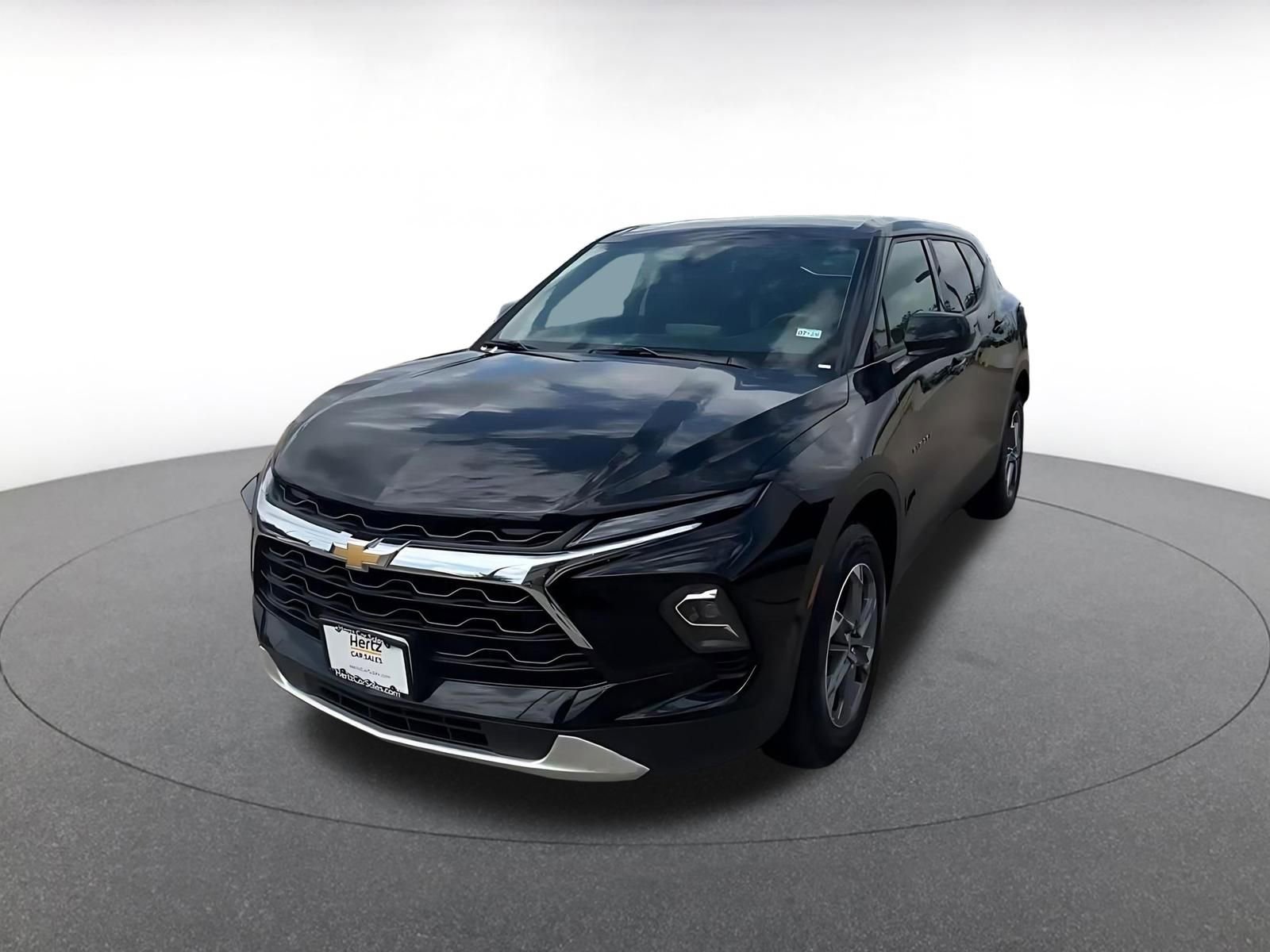 Used 2025 Chevrolet Blazer LT FWD image 8