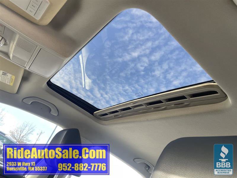 Used 2013 Volkswagen Passat 2.5 SEL image 25