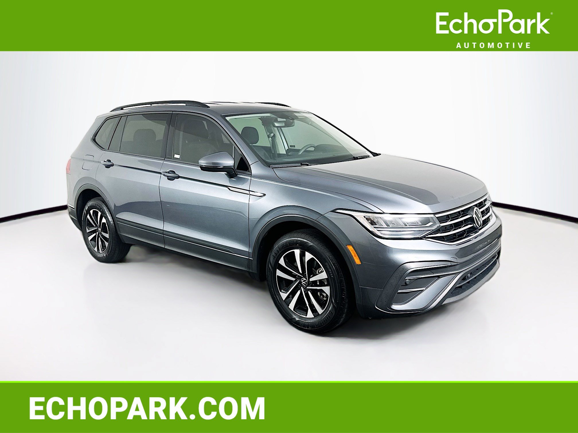 Used 2023 Volkswagen Tiguan S FWD image 1
