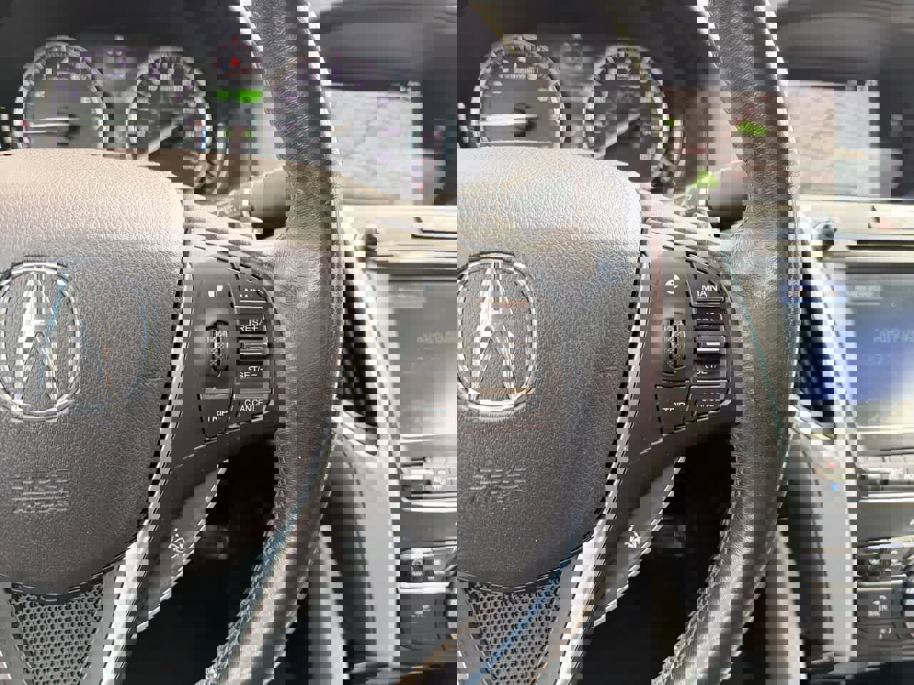 Used 2017 Acura TLX V6 w/ Technology Package image 31