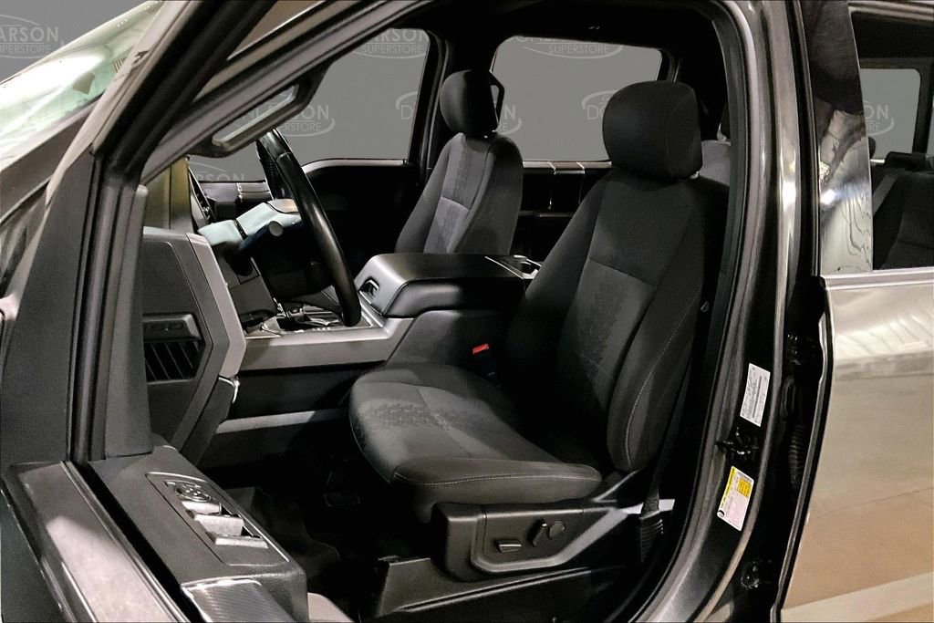 Used 2019 Ford F150 XLT w/ Equipment Group 302A Luxury AWD/4WD image 14