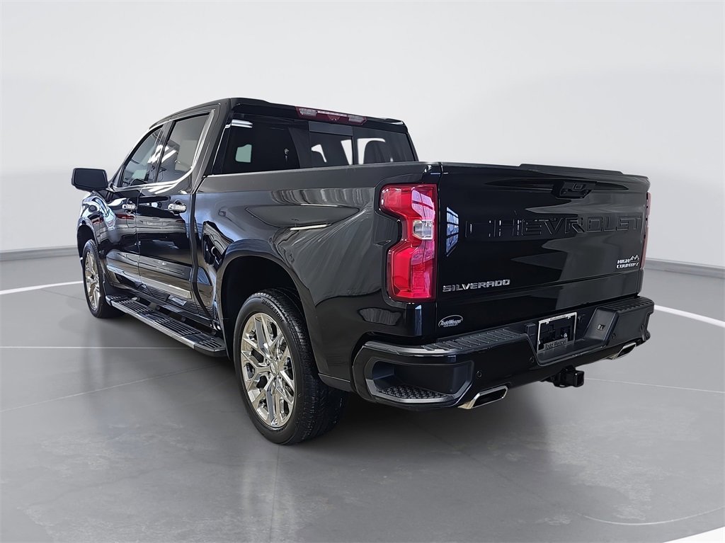 Used 2023 Chevrolet Silverado 1500 High Country w/ High Country Premium Package image 6