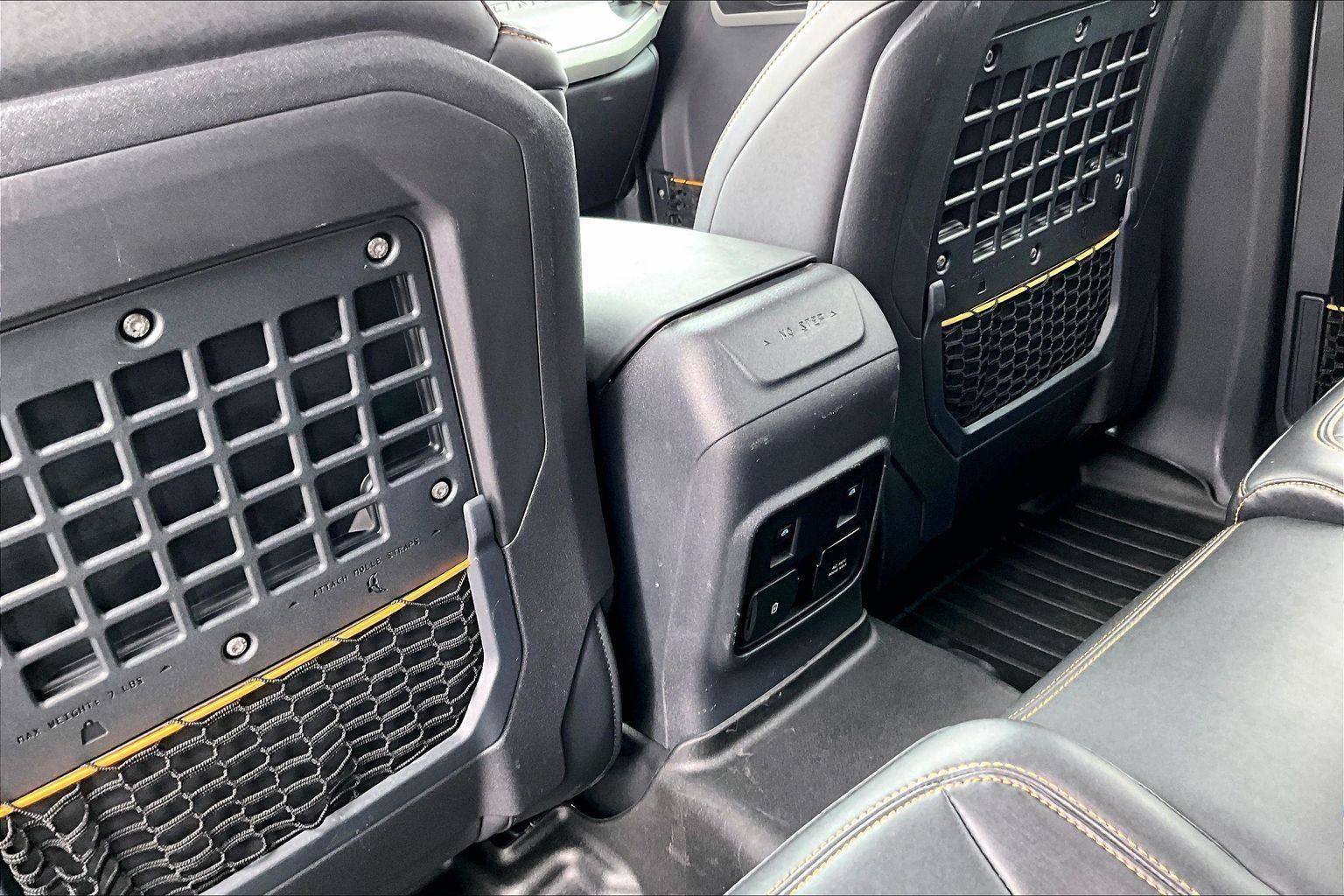 Used 2021 Ford Bronco Badlands image 34