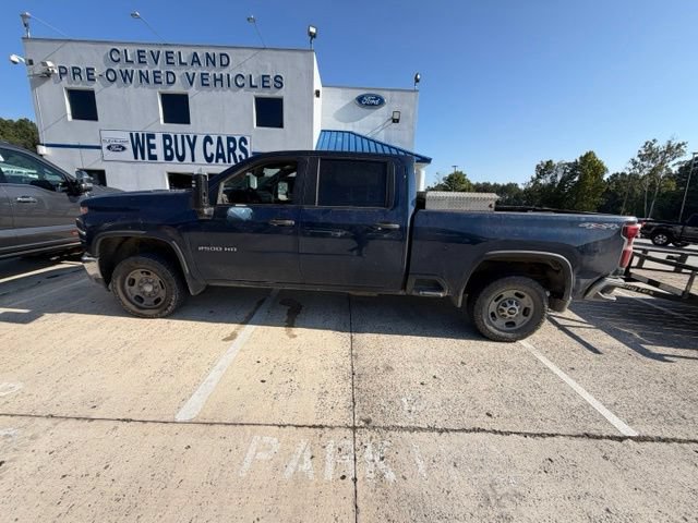 Used 2022 Chevrolet Silverado 2500 W/T w/ WT Convenience Package AWD/4WD image 42