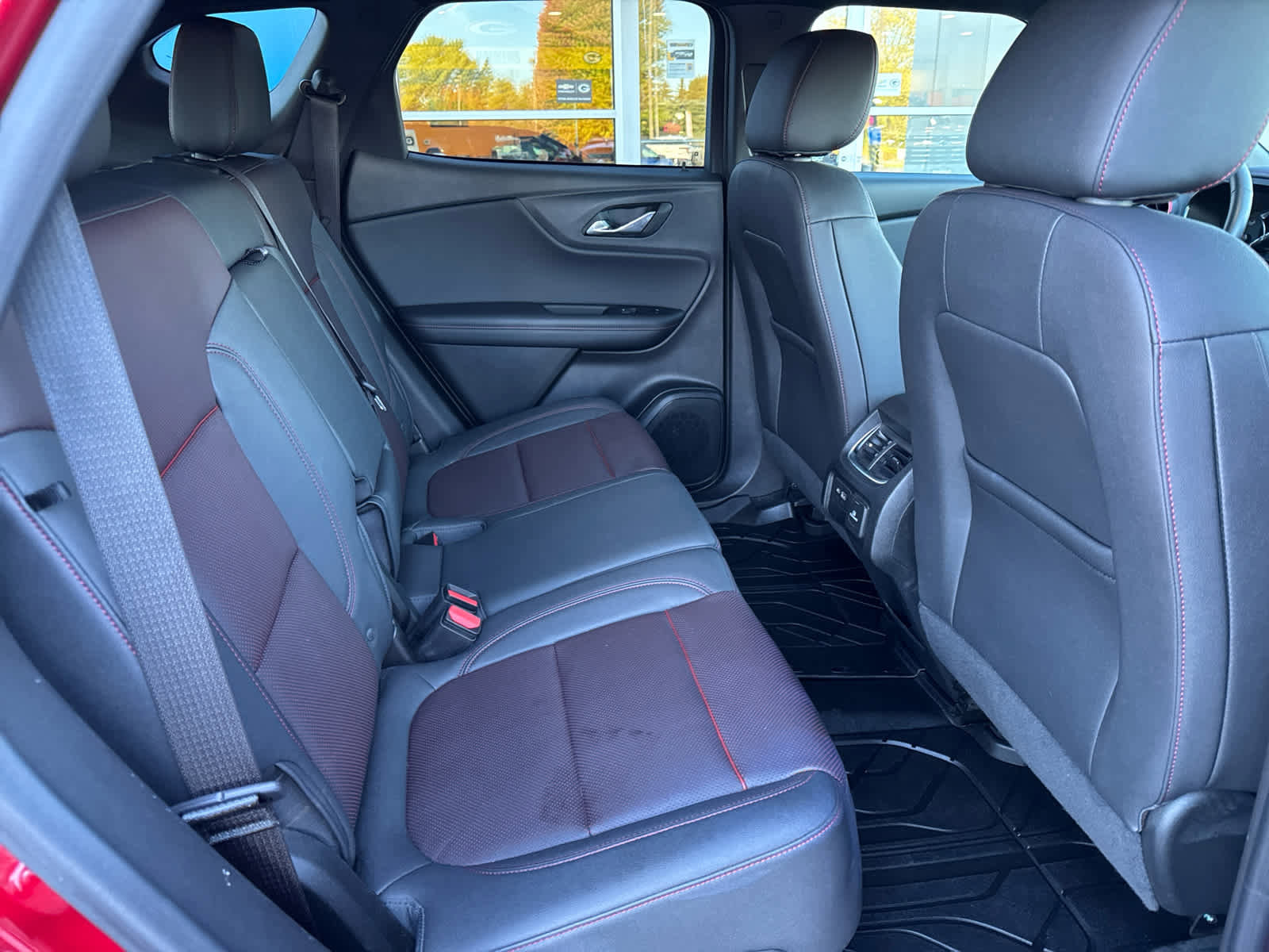 Certified 2023 Chevrolet Blazer RS w/ Driver Confidence II Package image 5