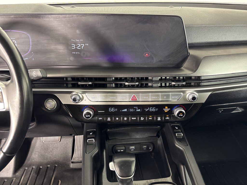 Used 2023 Kia Telluride S AWD/4WD image 30