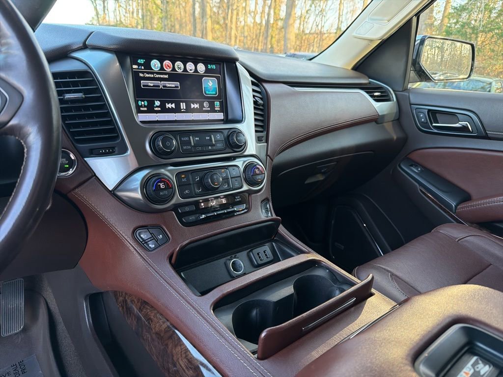 Used 2017 Chevrolet Suburban Premier image 18