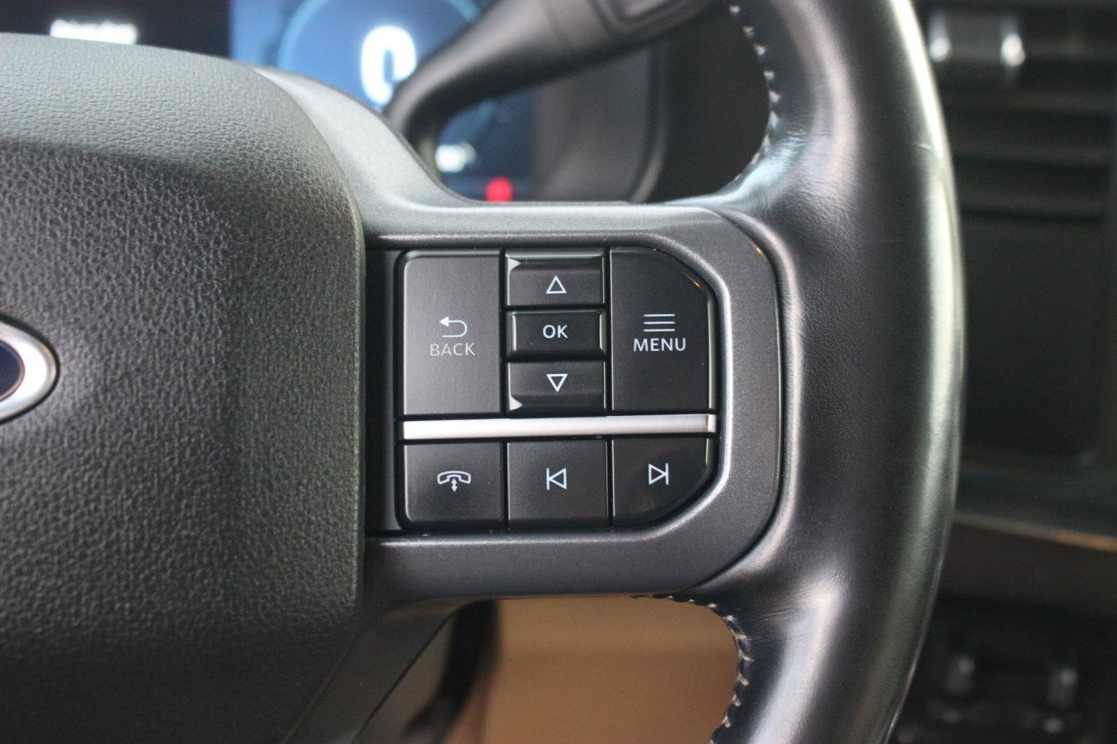 Used 2023 Ford F250 Lariat w/ Sport Appearance Package AWD/4WD image 20