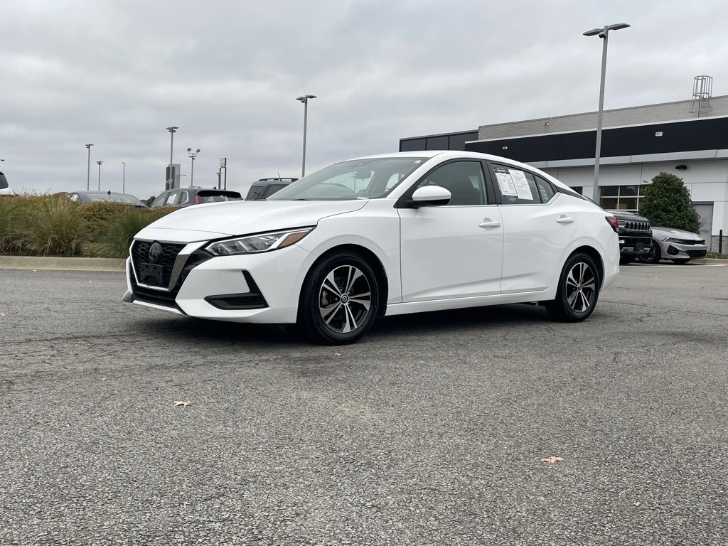 Used 2023 Nissan Sentra SV image 3