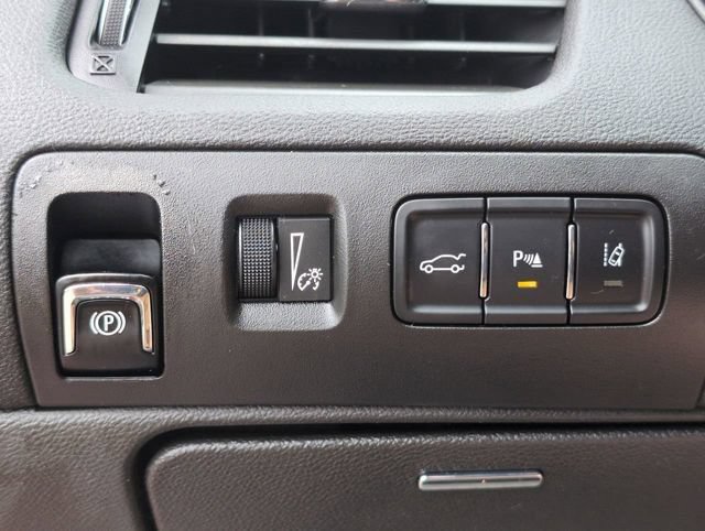 Certified 2015 Chevrolet Impala LT FWD image 16
