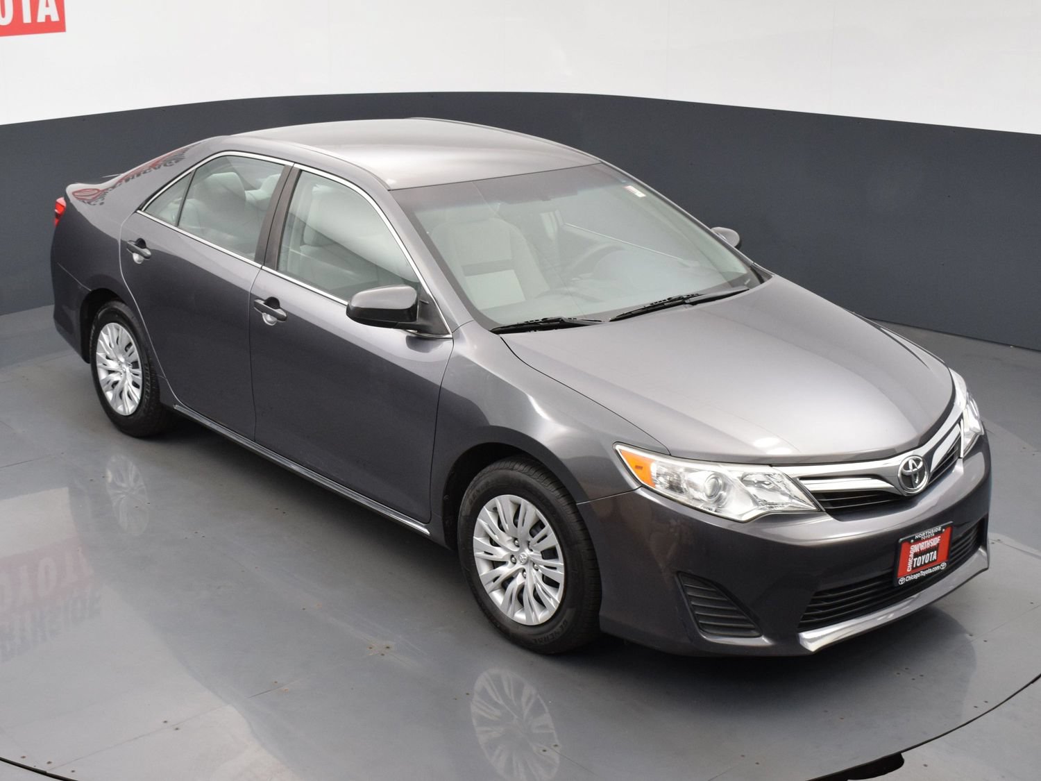 Used 2014 Toyota Camry LE FWD image 21