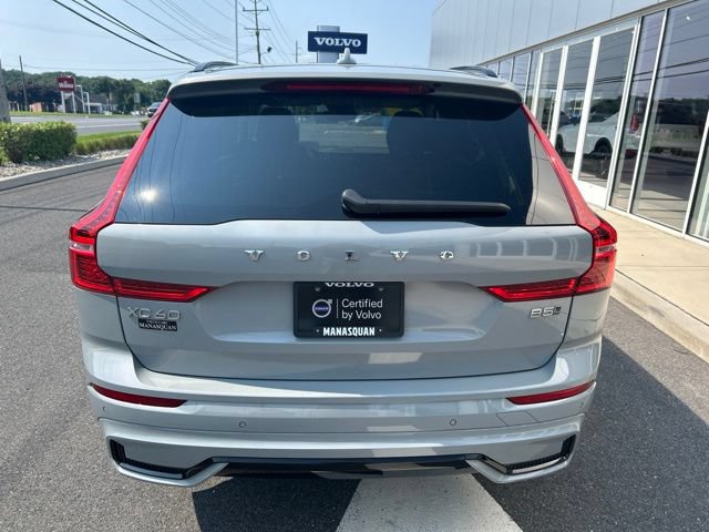 Certified 2024 Volvo XC60 B5 Plus AWD/4WD image 4