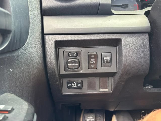 Used 2014 Toyota Tundra SR AWD/4WD image 19