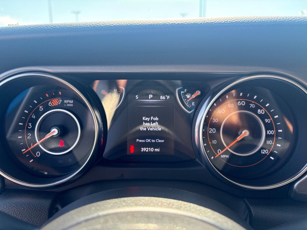 Used 2023 Jeep Wrangler Unlimited Sport AWD/4WD image 16