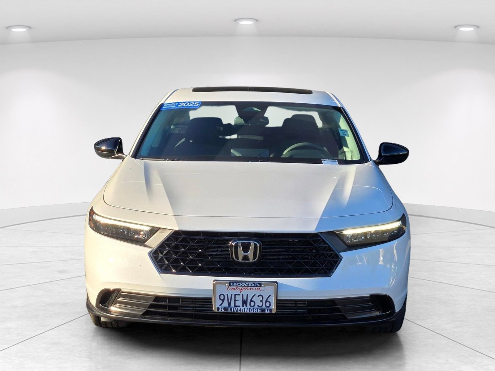 Used 2025 Honda Accord SE image 4